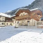 Apart&chalet Chiara 아파트