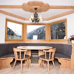 Apart&Chalet Chiara Lägenhet Neustift im Stubaital